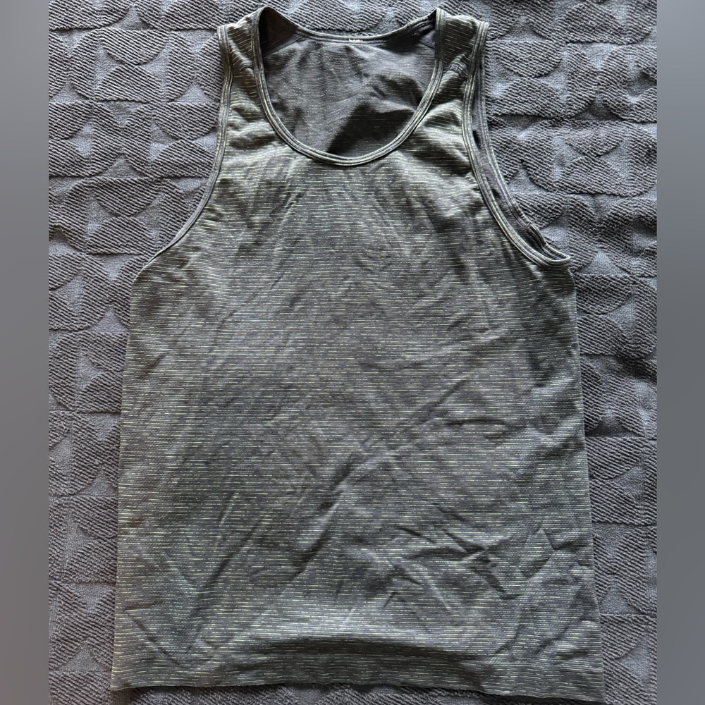 Lululemon Men’s Tank Top